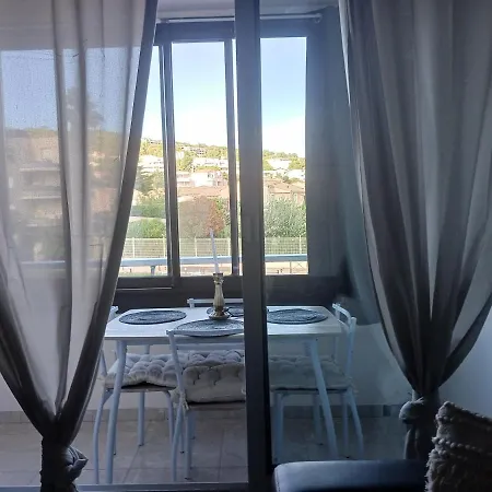 Mia & Hunik 2 * Sète