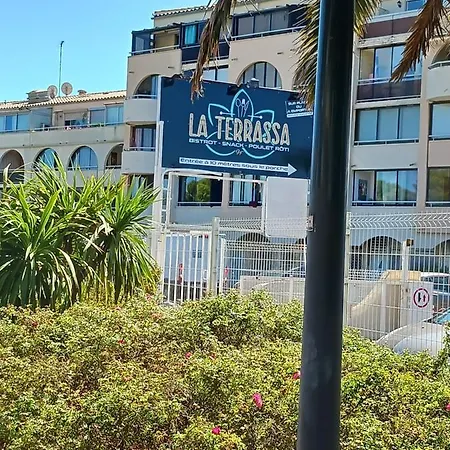 Mia & Hunik 2 아파트 세테