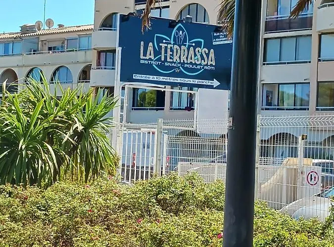 Mia & Hunik 2 דירה Sète